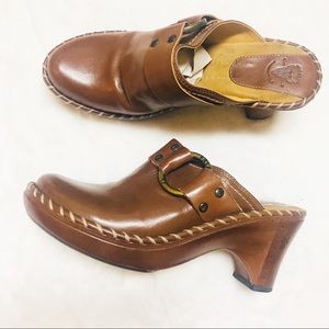 Frye mule brown leather clog